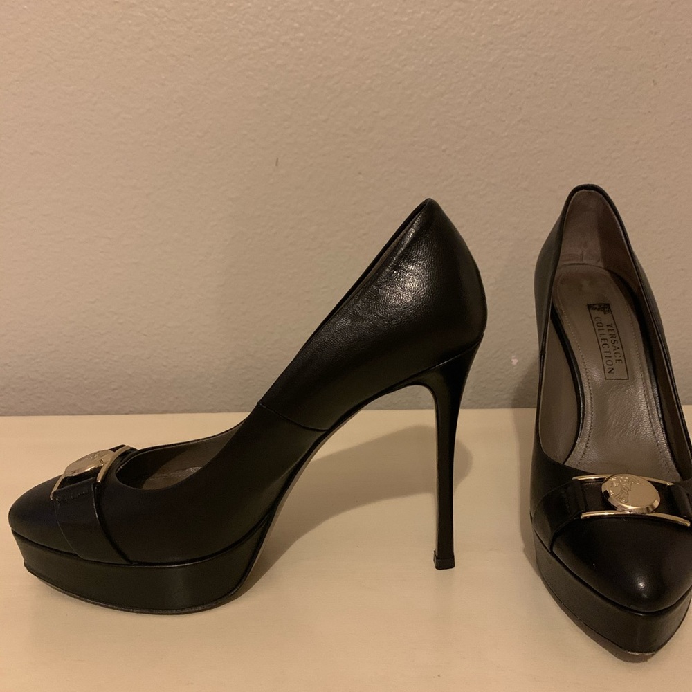 Versace Collection Black leather heels - Picture 4 of 6